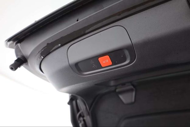 PEUGEOT 408 HYBRID 145 GT PK ALCANTARA 360