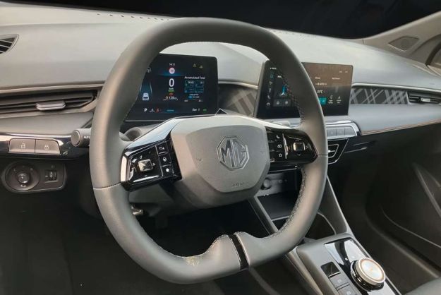 MG MG3 1.5 L HYBRID+ 195 CH LUXURY