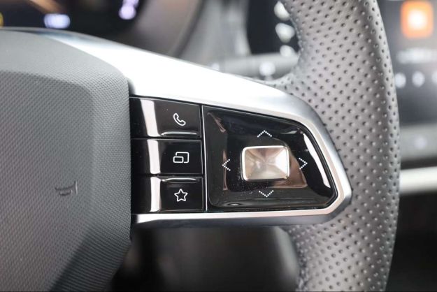 MG ZS 1.5 L HYBRID+ 195 CH LUXURY
