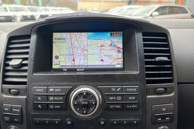 NISSAN NAVARA 2.5 DCI 190 4WD DOUBLE CABINE