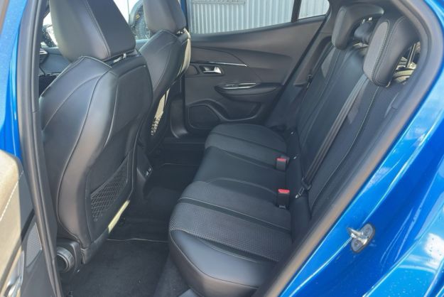 PEUGEOT 2008 1.2 PURETECH 130 EAT8 GT T.O