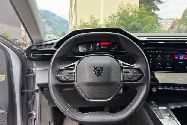 PEUGEOT 308 SW 130 EAT8 ALLURE