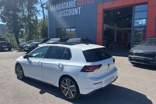 VOLKSWAGEN GOLF TDI 150 DSG R-LINE T.O 360