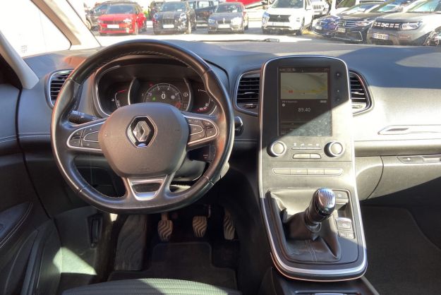 RENAULT GRAND SCENIC 1.2 TCE 130 INTENS 5PL