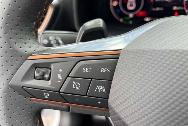 CUPRA LEON E-HYBRID 1.4 TSI 204 DSG V