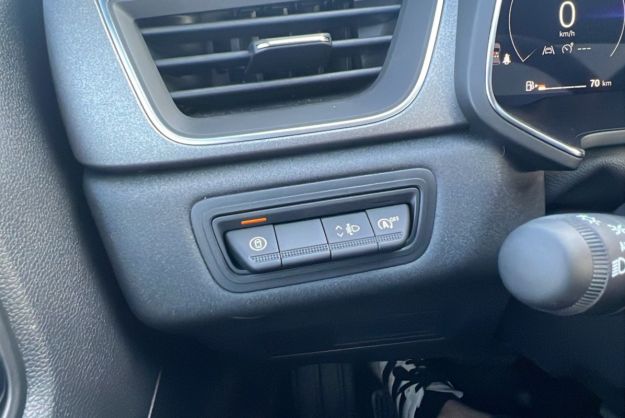 RENAULT CAPTUR TCE 160 EDC TECHNO TO CAM360