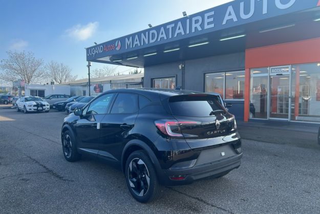 RENAULT CAPTUR TCE 160 EDC TECHNO TO CAM360