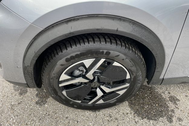 PEUGEOT 2008 NEW 130 EAT8 ALLURE GRIP VISIO2