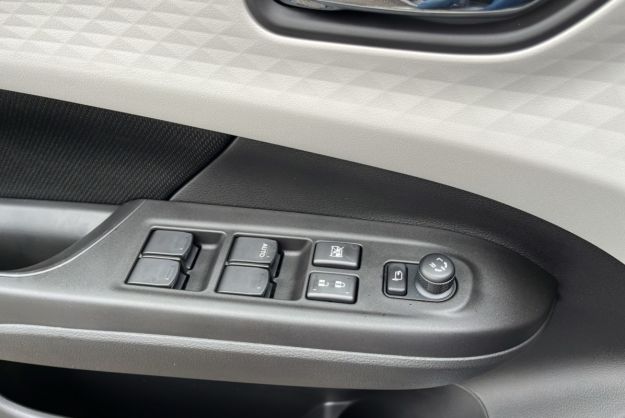 SUZUKI SWIFT NEW 1.2 HYBRID ALLGRIP PACK