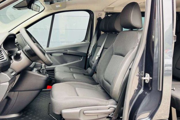 NISSAN PRIMASTAR DCI 170 DCT6 TEKNA L2H1 9PL