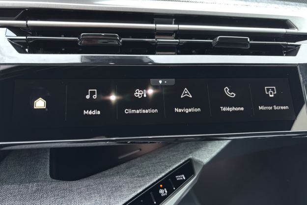 PEUGEOT 3008 HYBRID 136 E-DCS6 ALLURE GPS