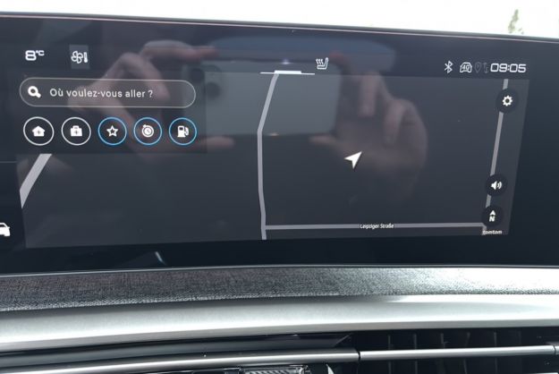 PEUGEOT 3008 HYBRID 136 E-DCS6 ALLURE GPS