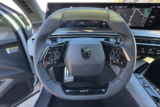 PEUGEOT 3008 HYBRID 145 E-DCS6 GT PLUS T.O