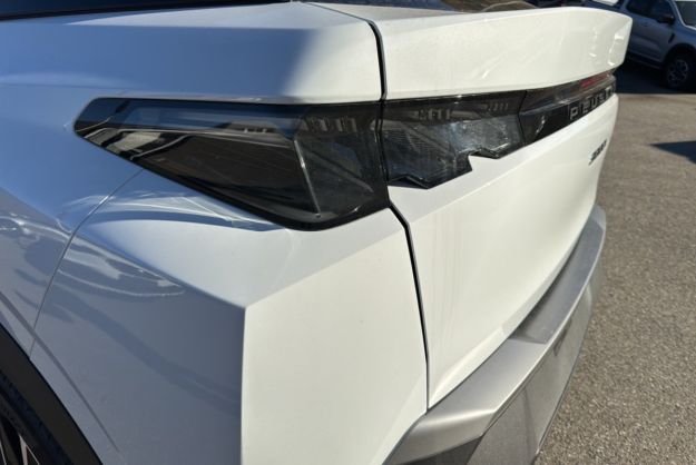 PEUGEOT 3008 HYBRID 145 E-DCS6 GT PLUS T.O