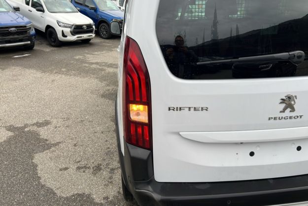 PEUGEOT RIFTER BLUEHDI 100 GT PK CITY N1