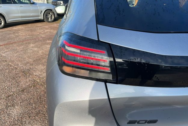 PEUGEOT 208 NOUVELLE 1.2 100 ALLURE CAM 360