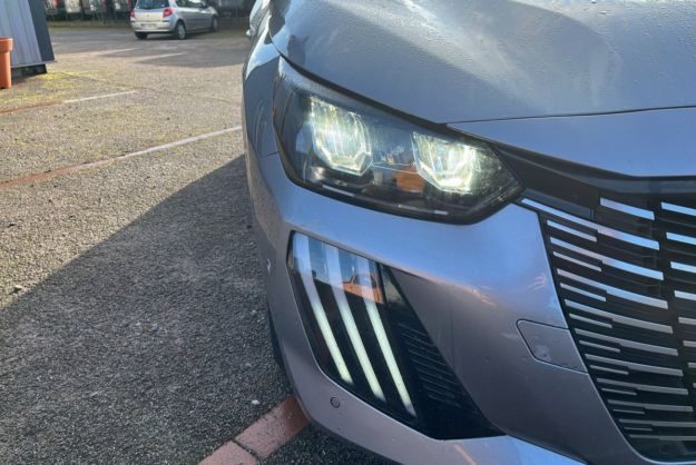 PEUGEOT 208 NOUVELLE 1.2 100 ALLURE CAM 360
