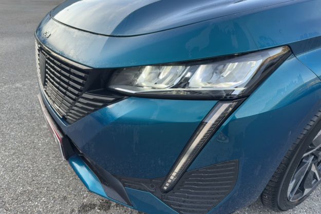 PEUGEOT 308 1.2 130 EAT8 ALLURE CAMERA 360