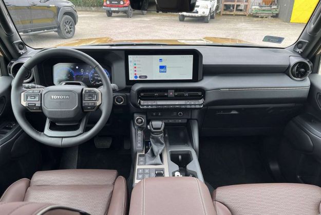 TOYOTA LAND CRUISER 2.8 204 FIRST EDITION VU 2PL