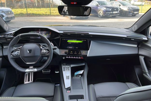 PEUGEOT 308 1.5 HDI 130 EAT8 GT PK ALCANTARA