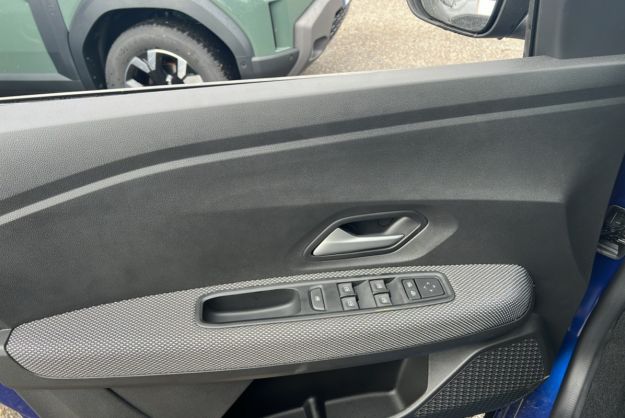 DACIA SANDERO STEPWAY TCE 90 EXPRESSION CITY