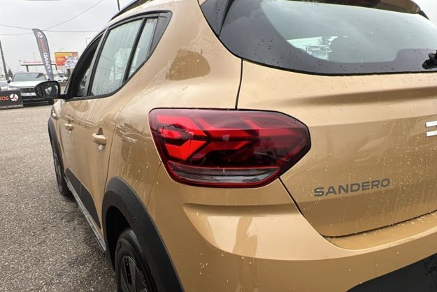 DACIA SANDERO STEPWAY TCE 90 EXPRESSION PLUS
