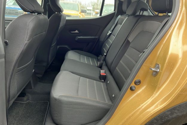 DACIA SANDERO STEPWAY TCE 90 EXPRESSION PLUS