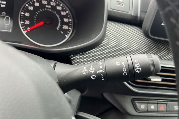 DACIA SANDERO STEPWAY TCE 90 EXPRESSION PLUS