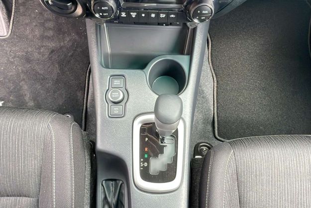 TOYOTA HILUX 2.8 D4-D 204 BVA EXECUTIVE 4PL