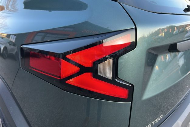 DACIA DUSTER MILD HYBRID 130 4X4 EXPRESSION