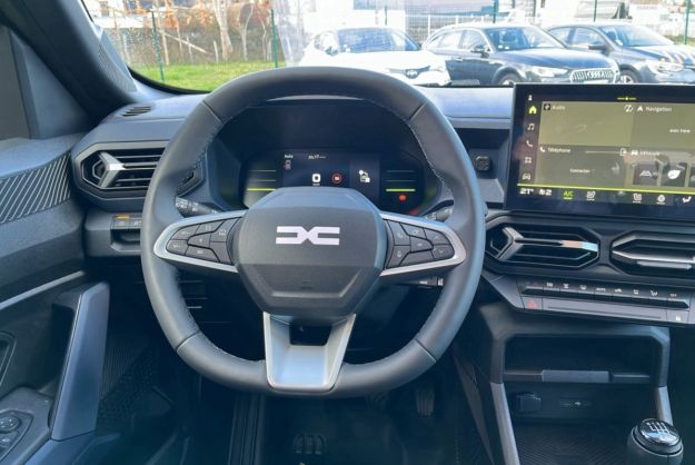 DACIA DUSTER MILDHYBRID 130 4X4 JOURNEY PK CITY