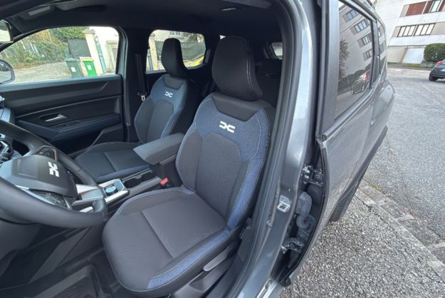 DACIA DUSTER MILDHYBRID 130 4X4 JOURNEY PK CITY