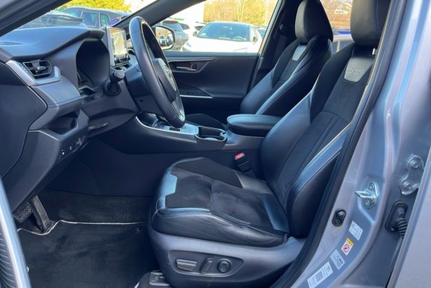 TOYOTA RAV4 218H PREMIERE EDITION CUIR T.O