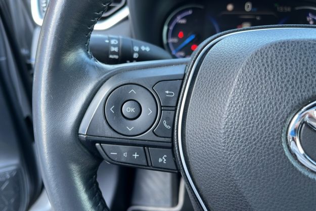 TOYOTA RAV4 218H PREMIERE EDITION CUIR T.O
