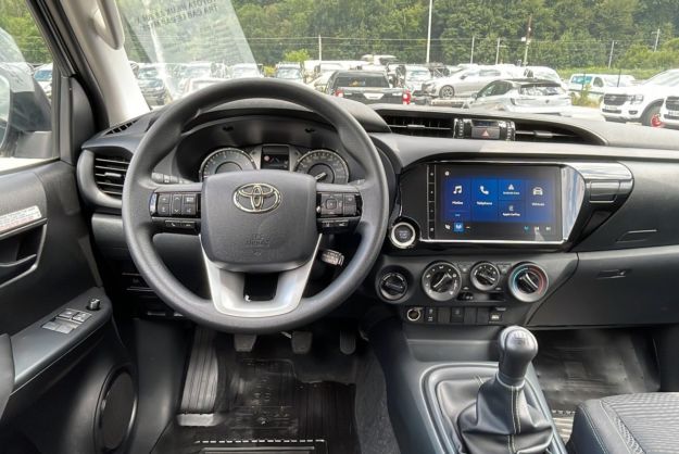 TOYOTA HILUX 2.8 204 X-TRA CAB LE CAP MY25