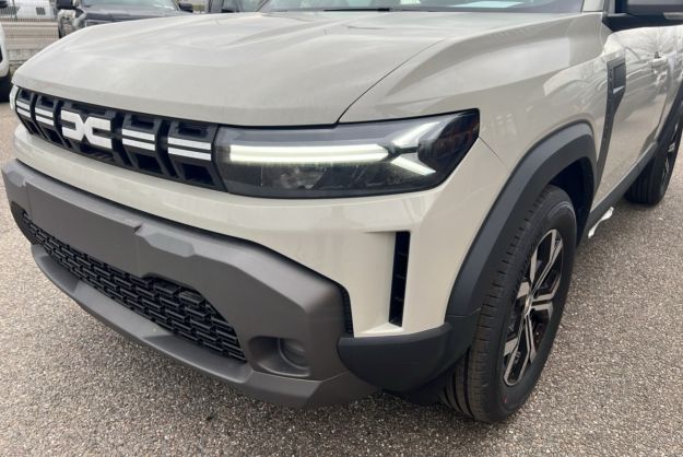 DACIA DUSTER ECO-G 100 4X2 EXPRESSION