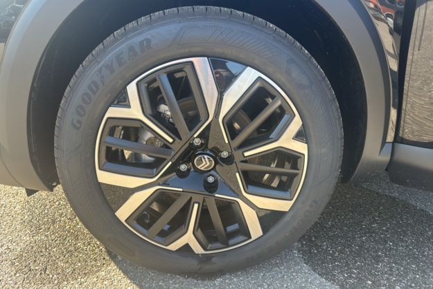 CITROEN C4 NOUVELLE HYBRIDE 145 E-DCS6 MAX