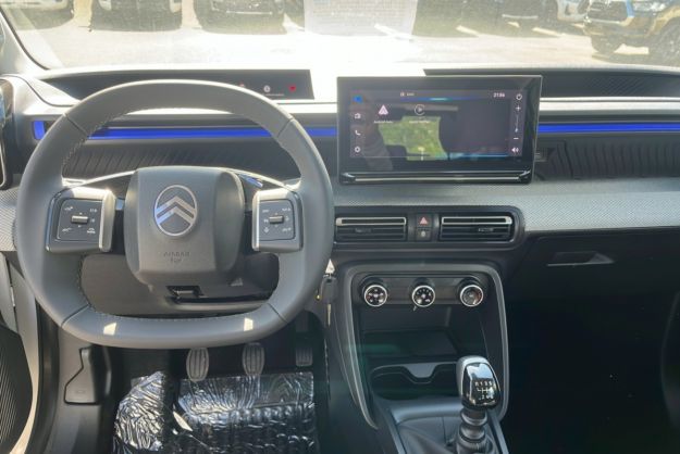 CITROEN C3 NEW TURBO 100 PLUS BVM6