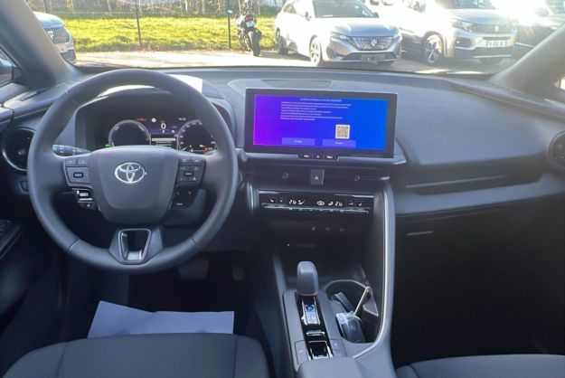 TOYOTA C-HR 1.8 HYBRID 140 DESIGN PLUS