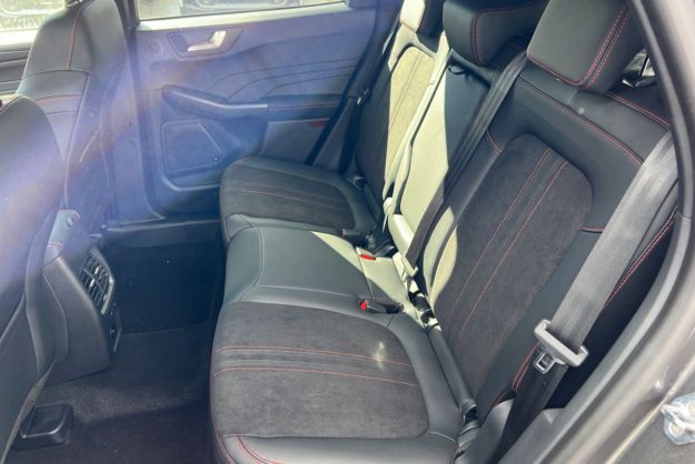 FORD KUGA 2.5 HYBRIDE 183 4X4 ST-LINE X PLUS
