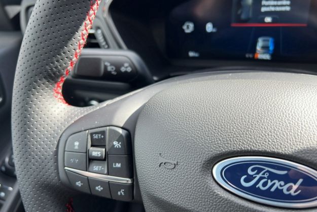 FORD KUGA 2.5 HYBRIDE 183 4X4 ST-LINE X PLUS