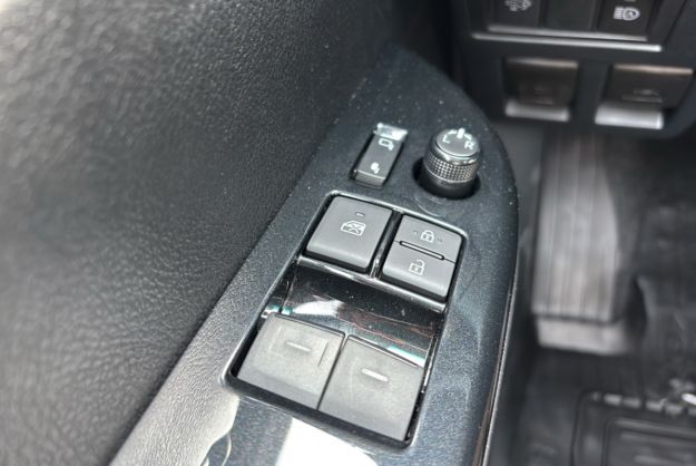 TOYOTA HILUX 2.8 D4-D 204 BVA LEGENDE X-TRA