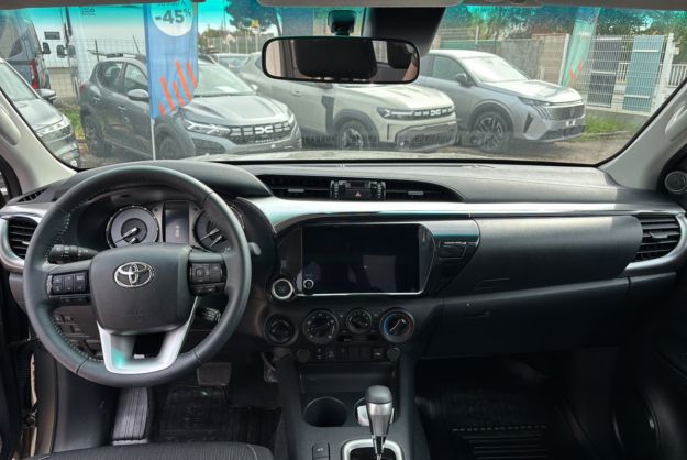 TOYOTA HILUX 2.8 D4-D 204 BVA LEGENDE X-TRA