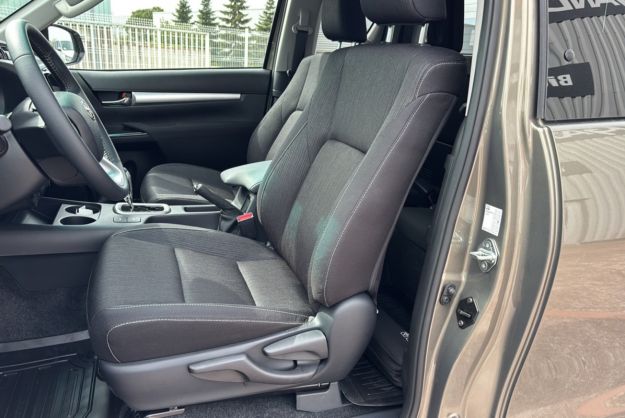 TOYOTA HILUX 2.8 D4-D 204 BVA LEGENDE X-TRA