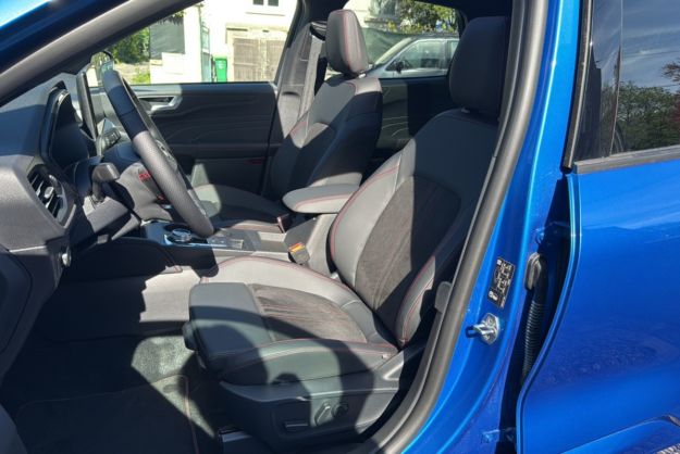 FORD KUGA 2.5 HYBRIDE 183 4X4 ST-LINE X PLUS