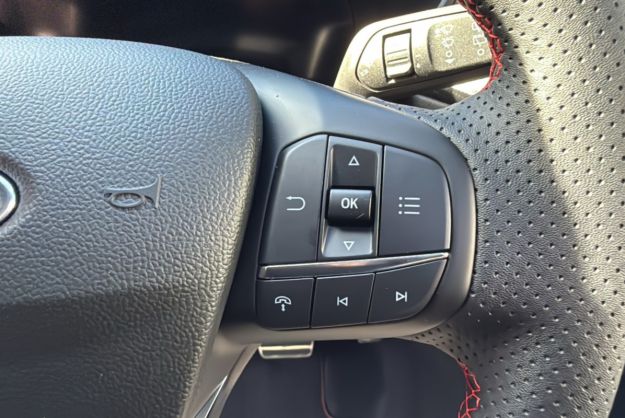 FORD KUGA 2.5 HYBRIDE 183 4X4 ST-LINE X PLUS
