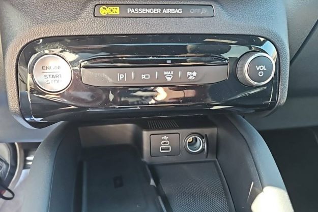 FORD KUGA 2.5 HYBRIDE 183 4X4 ST-LINE X PLUS