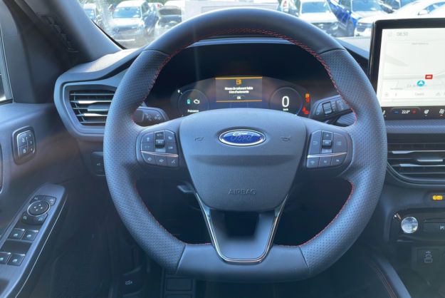FORD KUGA 2.5 HYBRIDE 183 4X4 ST-LINE X PLUS