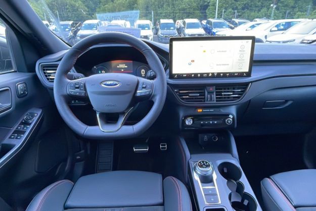 FORD KUGA 2.5 HYBRIDE 183 4X4 ST-LINE X PLUS