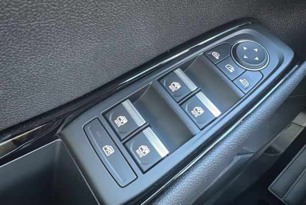 RENAULT AUSTRAL E-TECH 200 TECHNO TPANO